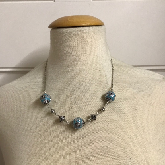 Handcrafted bead necklace. - Picture 1 of 7
